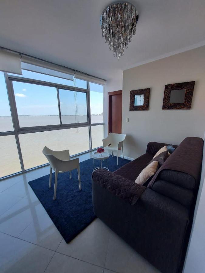 גוויאקיל Apartamento Vista Al Rio Puerto Santana Riverfront 1 מראה חיצוני תמונה