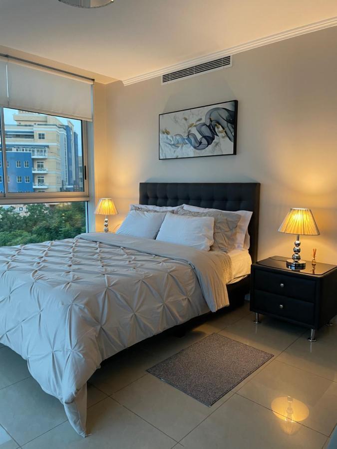 גוויאקיל Apartamento Vista Al Rio Puerto Santana Riverfront 1 מראה חיצוני תמונה